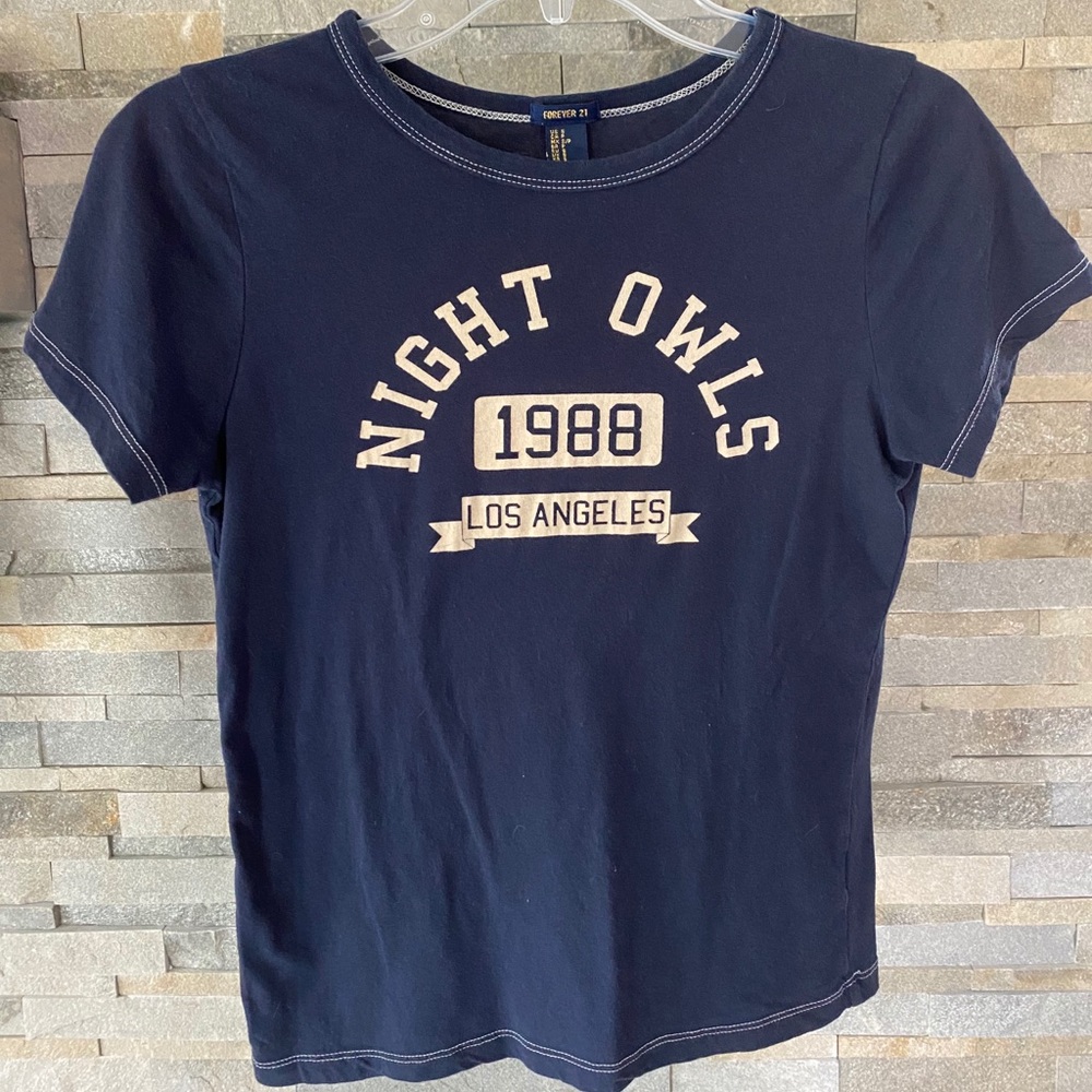 tee shirt